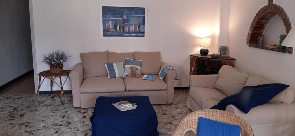 Joivy Spacious 2 Bedroom Apt With Terrace At The Heart Of The Vernazza Buitenkant foto