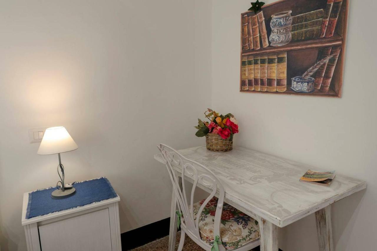 Joivy Spacious 2 Bedroom Apt With Terrace At The Heart Of The Vernazza Buitenkant foto