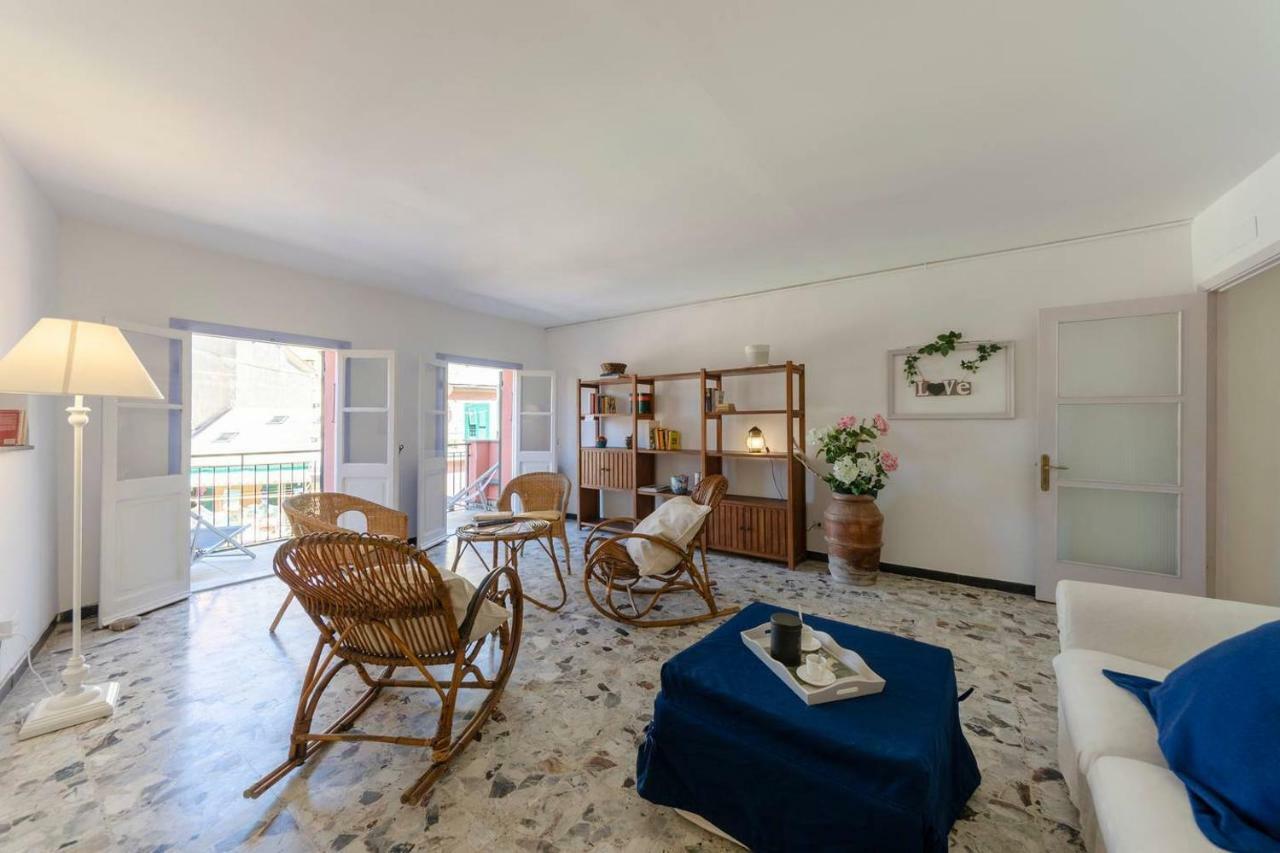 Joivy Spacious 2 Bedroom Apt With Terrace At The Heart Of The Vernazza Buitenkant foto