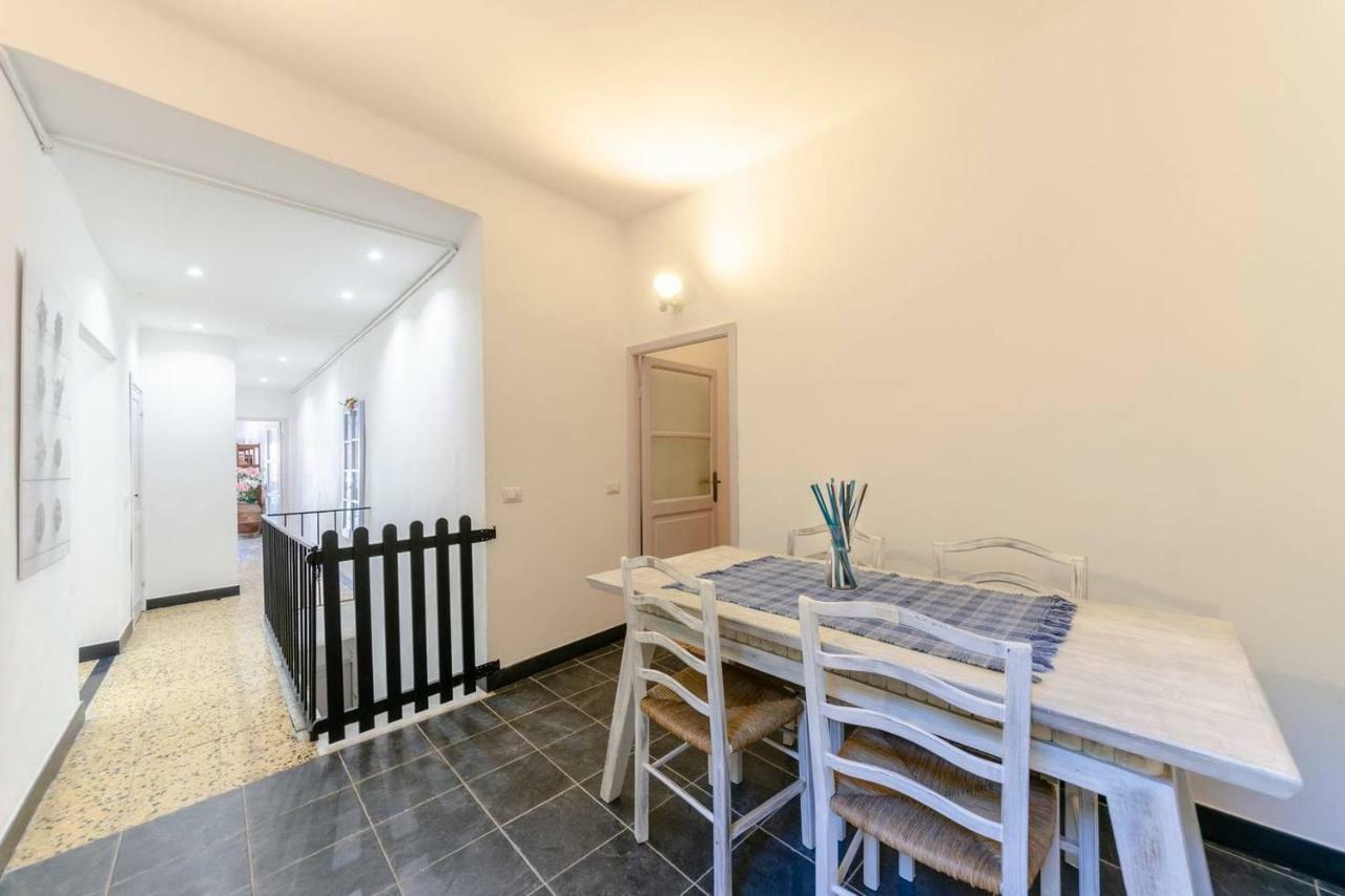 Joivy Spacious 2 Bedroom Apt With Terrace At The Heart Of The Vernazza Buitenkant foto