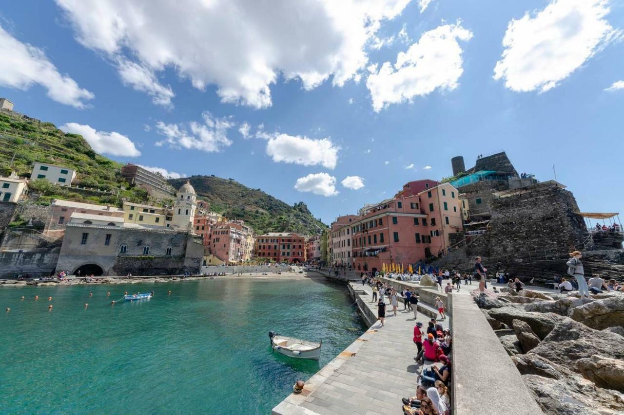 Joivy Spacious 2 Bedroom Apt With Terrace At The Heart Of The Vernazza Buitenkant foto