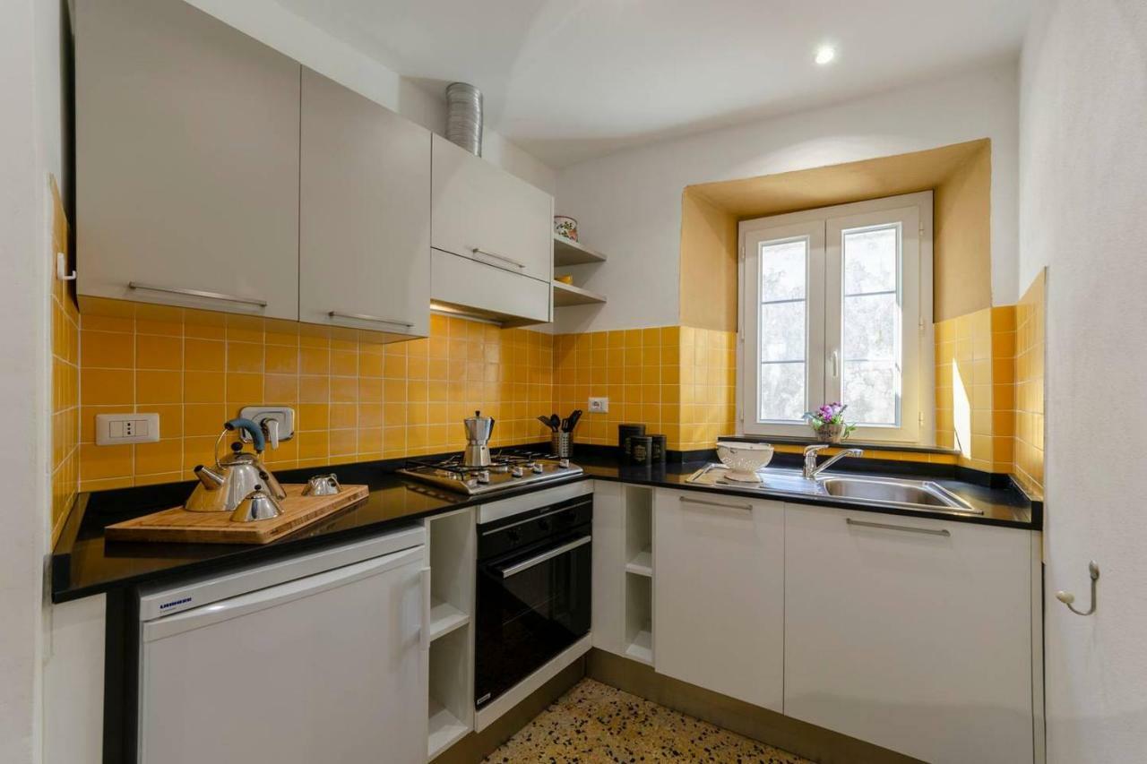 Joivy Spacious 2 Bedroom Apt With Terrace At The Heart Of The Vernazza Buitenkant foto